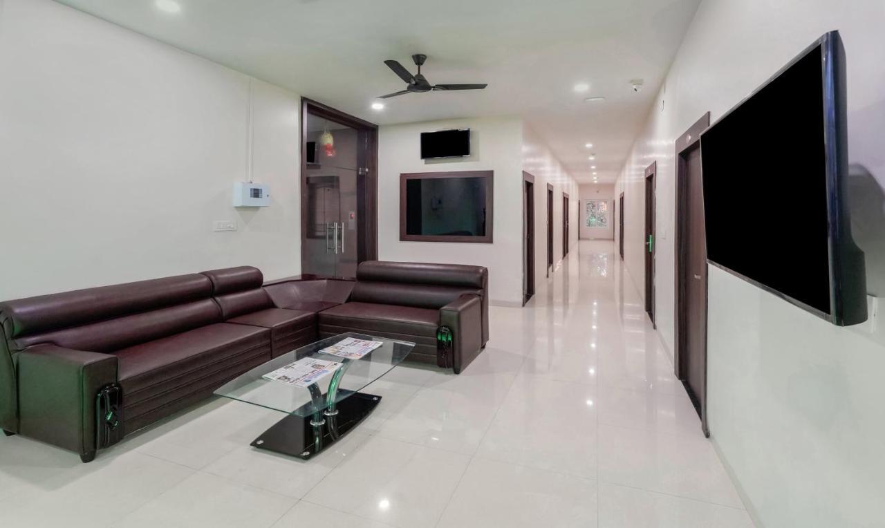 Super Collection O Dabagardens Near Beach Road Visakhapatnam Exterior photo